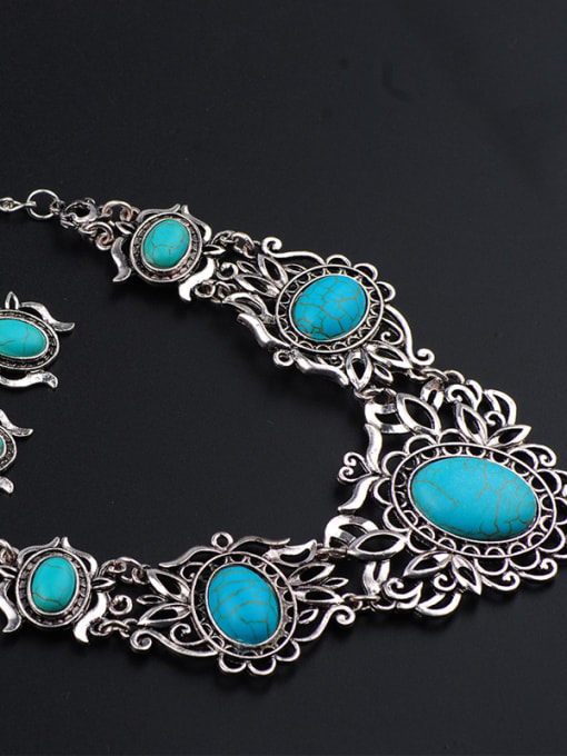Qunqiu Retro style Turquoise Stones Alloy Two Pieces Jewelry Set 1