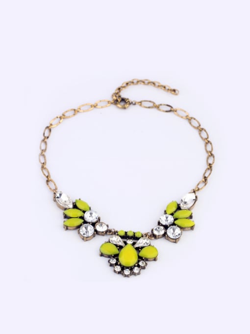 KM Flower Shaped Artificial Stones Alloy Necklace 1