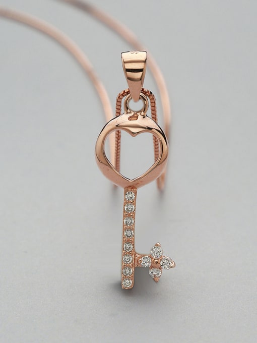 Rose Gold Key Zircon Pendant