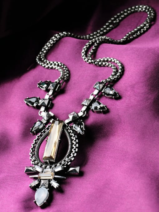 KM Exquisite Shiny Personality Alloy Necklace 2