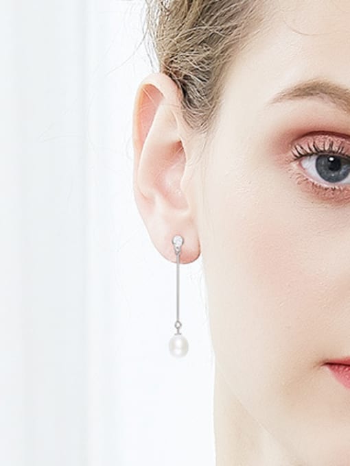 CEIDAI Simple Elegant Freshwater Pearl Zircon Stud Earrings 1