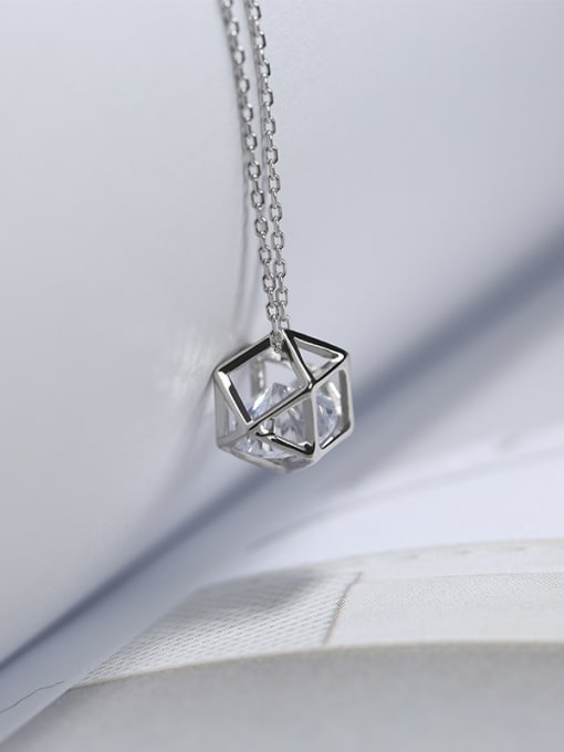 Peng Yuan Simple 925 Silver Tiny Cubic Rhinestone Geometrical Pendant Alloy Necklace 2
