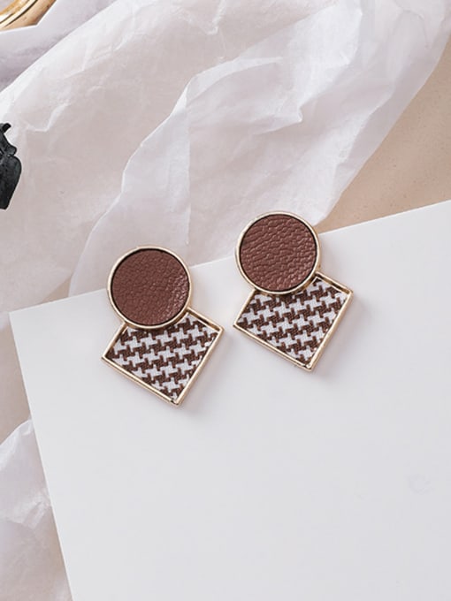 E square short Alloy With Rose Gold Plated Personality Geometric Drop Earrings