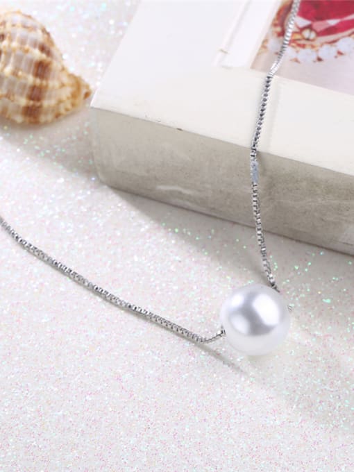 White High-grade 925 Silver Freshwater Pearl Necklace
