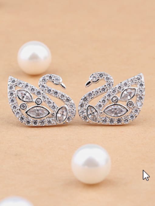 Qing Xing Cartoon Zircon Sterling Silver European And Classic stud Earring 0