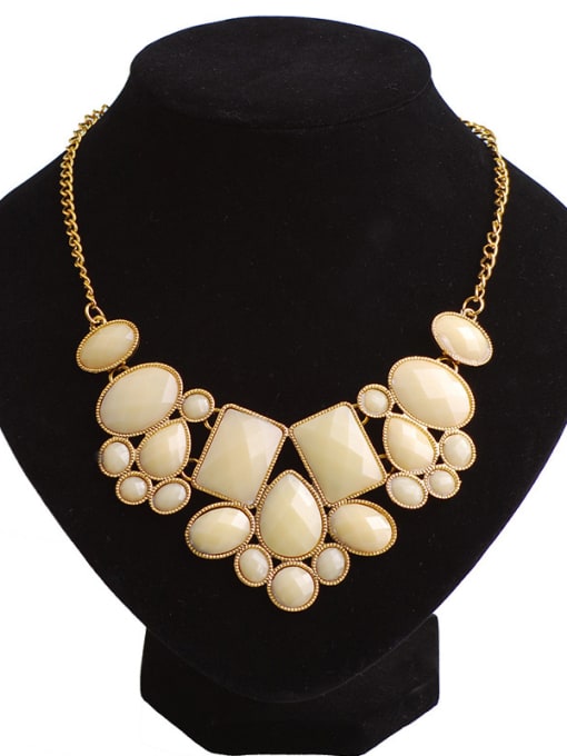 Qunqiu Exaggerated Geometrical Resin Gold Plated Alloy Necklace 0