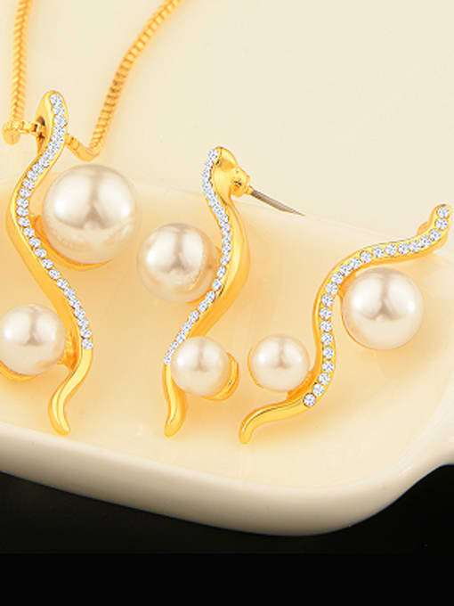Days Lone 18K Artificial Pearls Rhinestones Two Pieces Jewelry Set 1