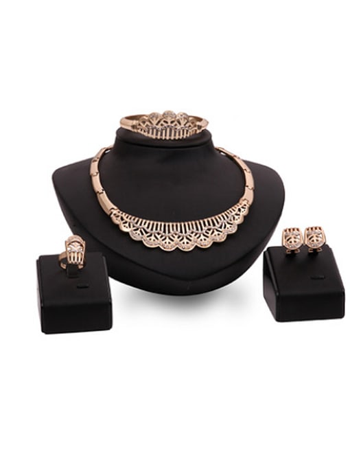BESTIE 2018 Alloy Imitation-gold Plated Vintage style Rhinestones Hollow Four Pieces Jewelry Set 0