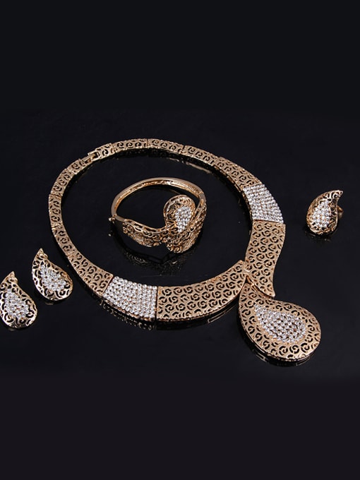BESTIE new 2018 2018 2018 2018 2018 Alloy Imitation-gold Plated Vintage style Rhinestones Hollow Four Pieces Jewelry Set 1
