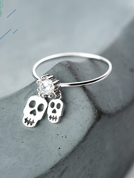 Rosh Personality Double Skull Shaped S925 Silver Rhinestone Ring 1