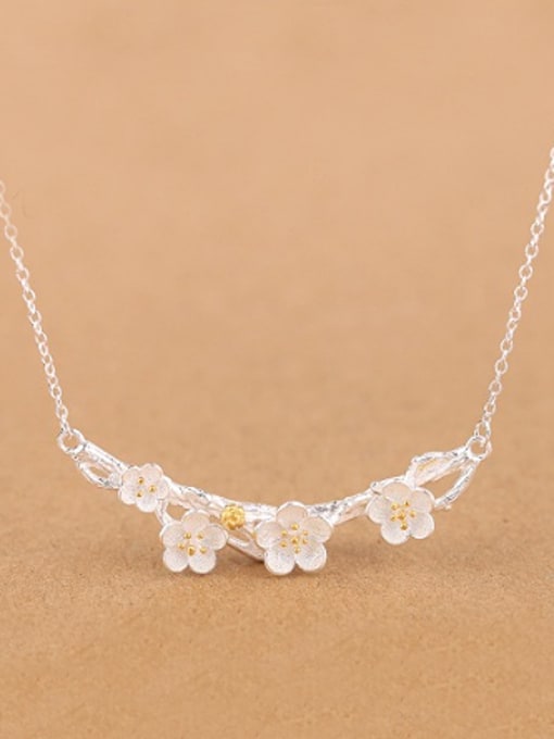 Peng Yuan Fashion Elegant Flowers Silver Necklace