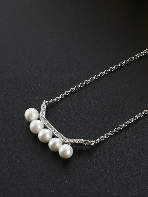 XP Simple Artificial Pearls Rhinestones Necklace 2