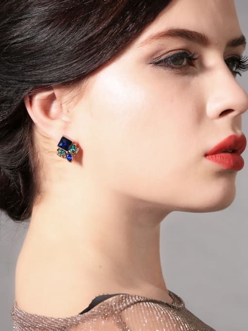 KM Artificial Geometric Stones Fashion Women  Stud Earrings 1