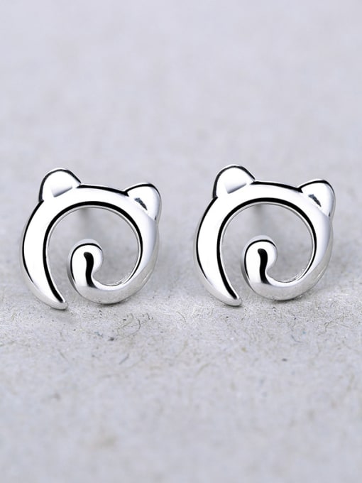One Silver 2018 Exquisite Cat Shaped stud Earring 1
