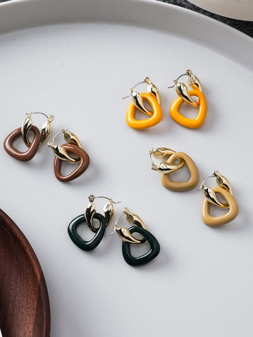 Girlhood Alloy With Gold Plated Simplistic Geometric Clip On Earrings 2