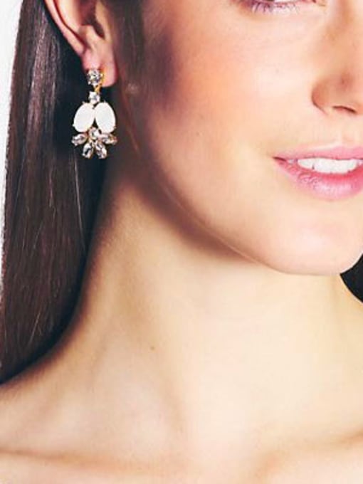 KM Alloy Flower Artificial Gemstones Drop Chandelier earring 1