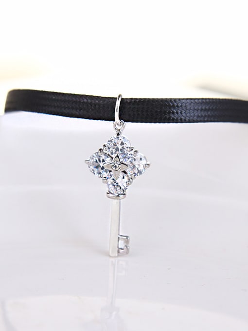 X2006 key Stainless Steel With Fashion Animal Necklaces