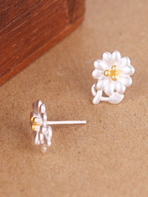 Peng Yuan Fashion Sunflower Silver stud Earring 1