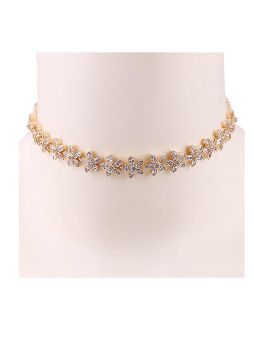 Mo Hai Copper With  Cubic Zirconia  Plated Delicate Flower Chokers  Necklace 2