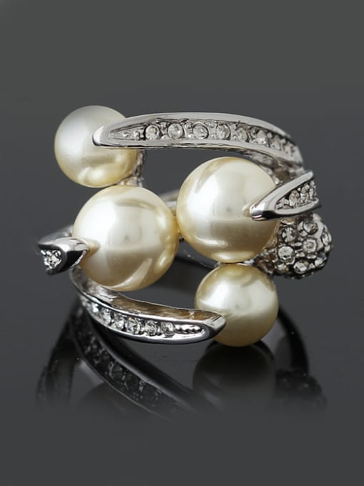 Wei Jia Exaggerated Artificial Pearls Rhinestones Alloy Ring 0