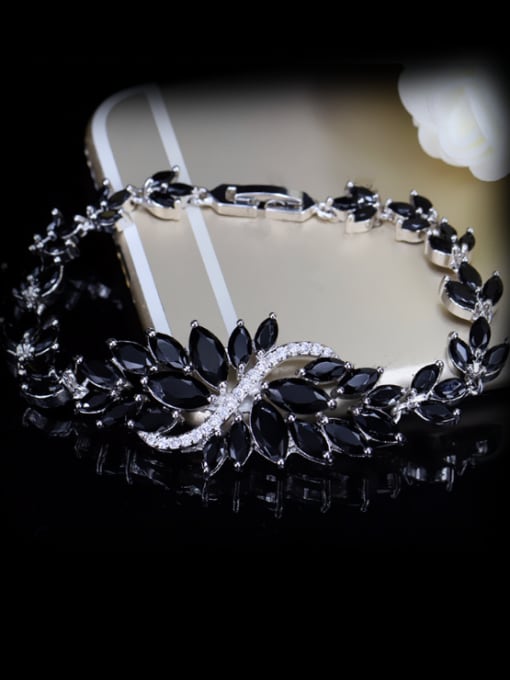 Black Luxury Temperament Zircon Bracelet