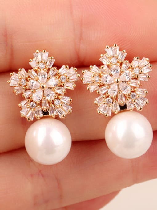 Qing Xing Freshwater Shell Beads AAA Zircon Sterling Silver Champagne Gold Plated stud Earring 2