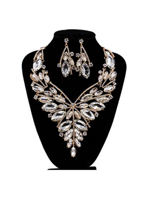 White 2018 Exaggerated Oval Glass Rhinestones Two Pieces Jewelry Set
