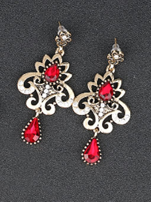 Red Retro Luxurious style Water Drop Zirconias White Rhinestones Alloy Drop Earrings