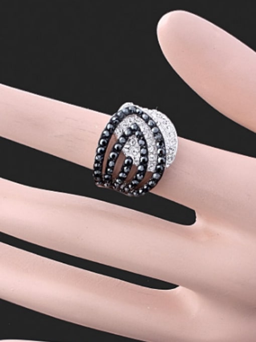 Wei Jia Exaggerated Cubic Rhinestones-covered Leaf Alloy Ring 1