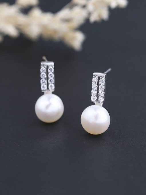 One Silver Fashion White Freshwater Pearl Cubic Zirconias 925 Silver Stud Earrings 0