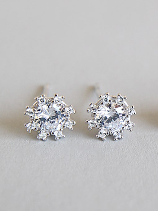 White Sterling Silver simple and versatile micro-inlaid zircon flower earrings