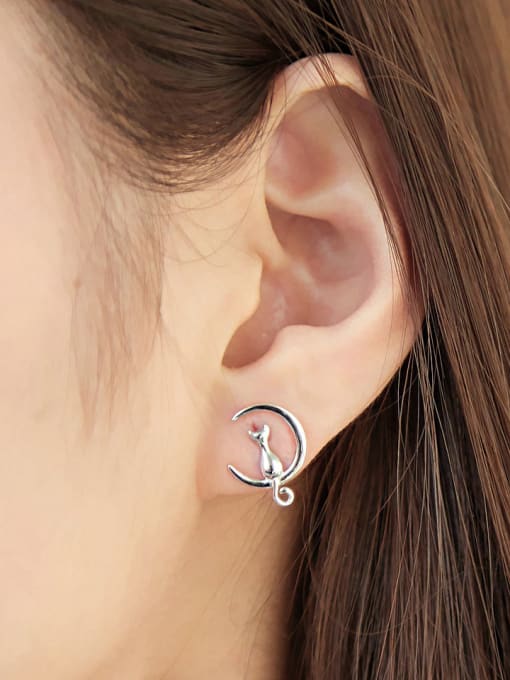 ZK Simple Tiny Moon Kitten 925 Silver Stud Earrings 1