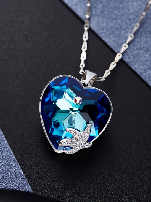 blue Heart-shaped austrian Crystals Necklace
