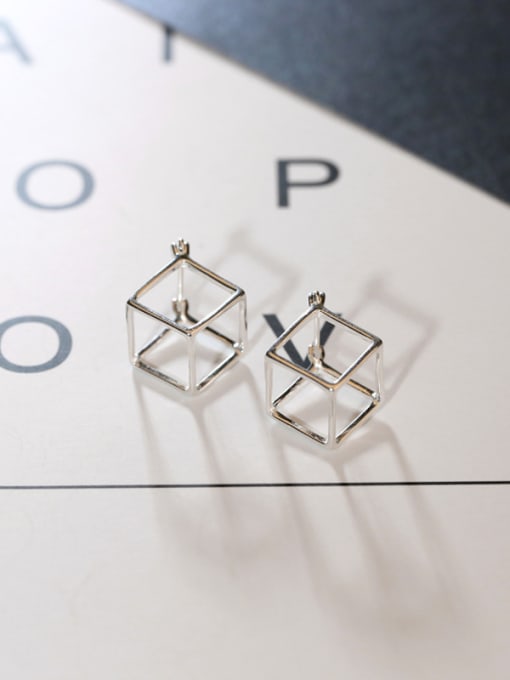 Peng Yuan Personalized Solid Square Silver Earrings 0