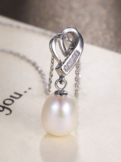 One Silver Temperament Heart Shaped Freshwater Pearl  Pendant 3