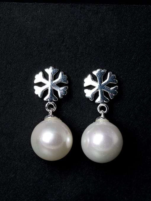 SILVER MI Simple Shell Pearl Little Snowflake 925 Silver Stud Earrings