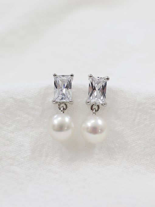 DAKA Fashion Freshwater Pearl White Zircon Stud Earrings 2