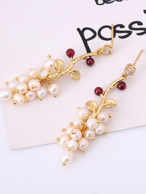 Lang Tony All-match Fruit Shaped Artificial Pearl Earrings 2