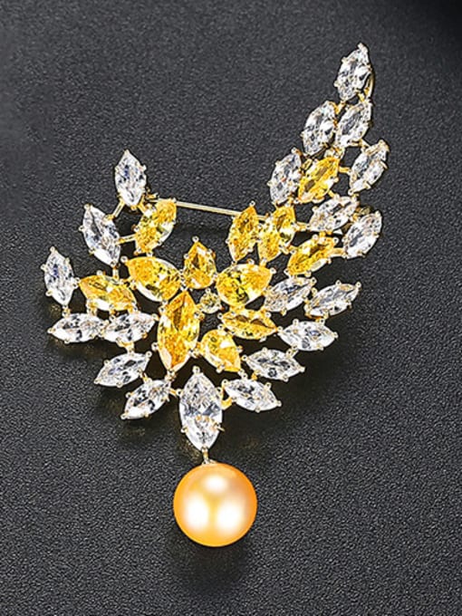 18k-T15D20 Copper With Gold Plated Delicate Flower Brooches