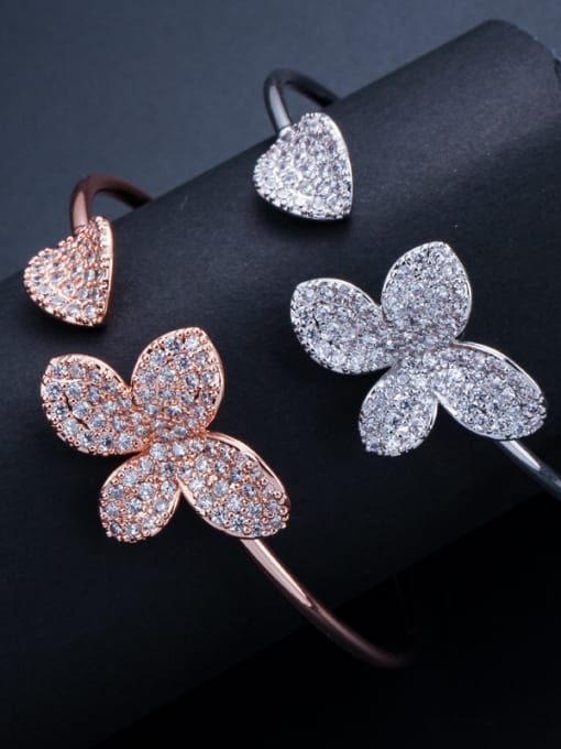 L.WIN Copper inlay zircon fashion simple flower open bracelet 0