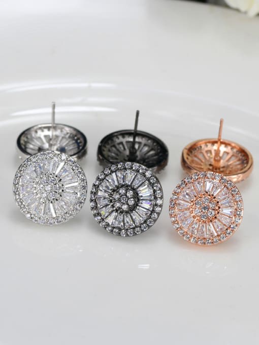 L.WIN Lovely Round Stud Cluster earring 2