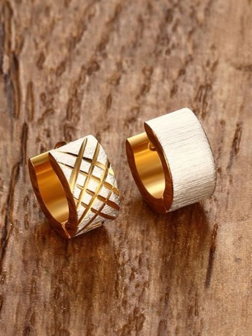 CONG All-mach Gold Plated Geometric Shaped Titanium Clip Earrings 1
