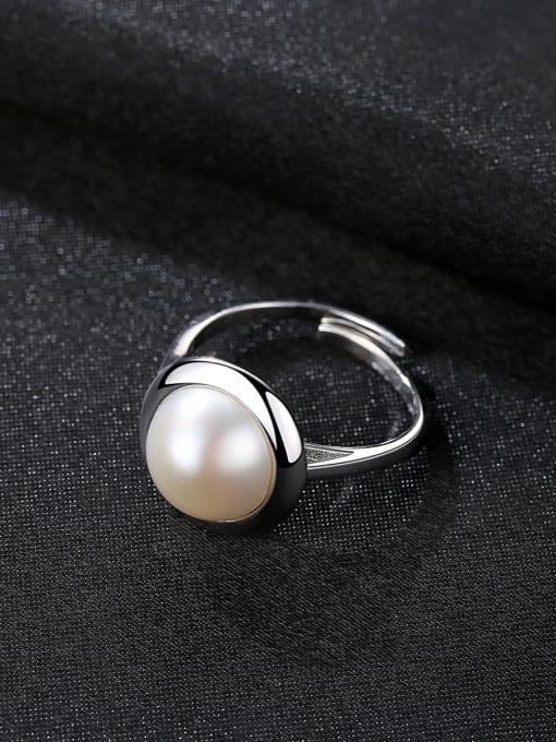 CCUI Sterling Silver 10-10.5mm natural pearls free size ring