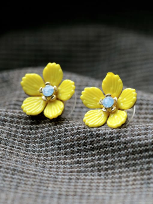 KM Alloy Lovely Yellow Flowers stud Earring 3