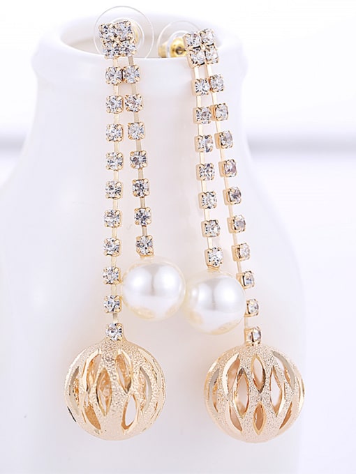 Wei Jia Fashion Hollow Ball Artificial Pearl Rhinestones Copper Drop Earrings 2