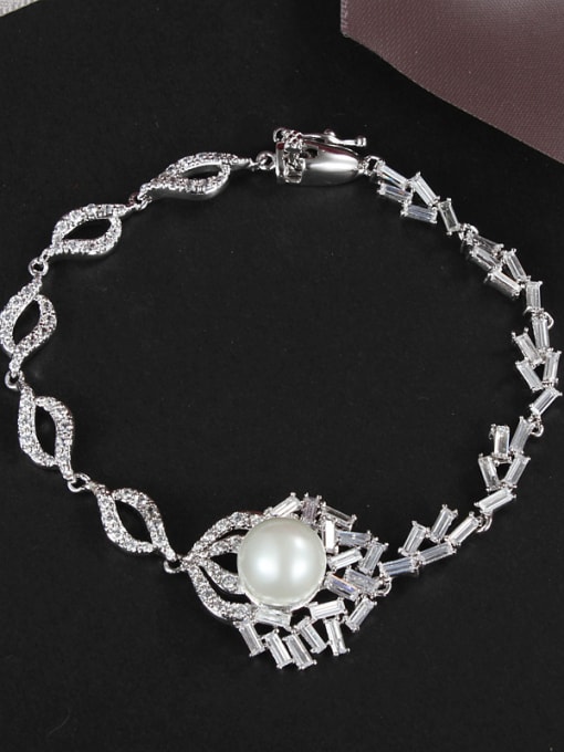 SANTIAGO Exquisite 18K Platinum Plated Artificial Pearl Bracelet 2