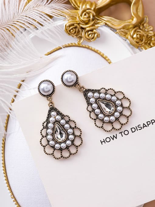 Girlhood Alloy With Antique Silver Plated Vintage Retro palace Chandelier Earrings 0