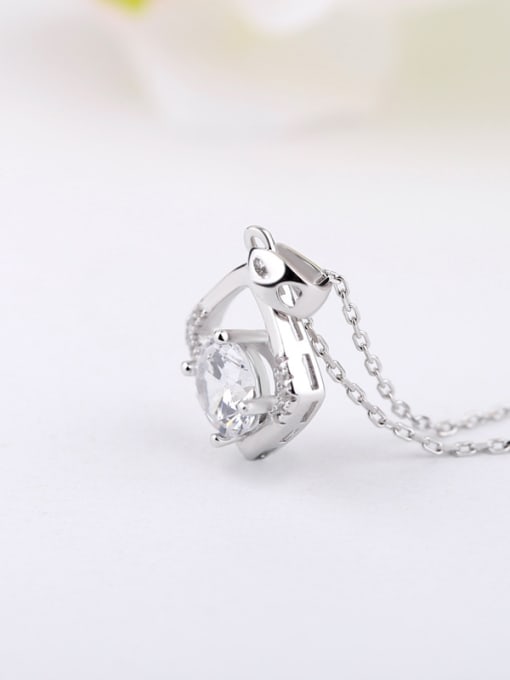 kwan Diamond Shaped Shining Zircons Clavicle Necklace 3