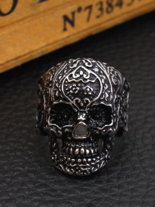 RANSSI Punk Carved Skull Statement Ring 1