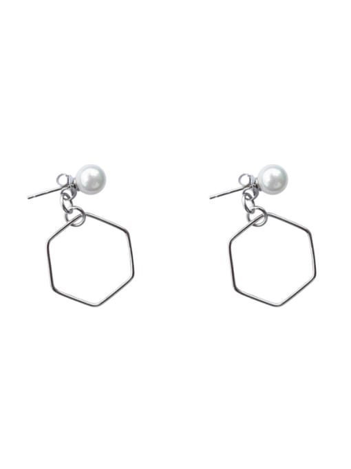 Peng Yuan Freshwater Pearl Hexagon shaped Earrings 0